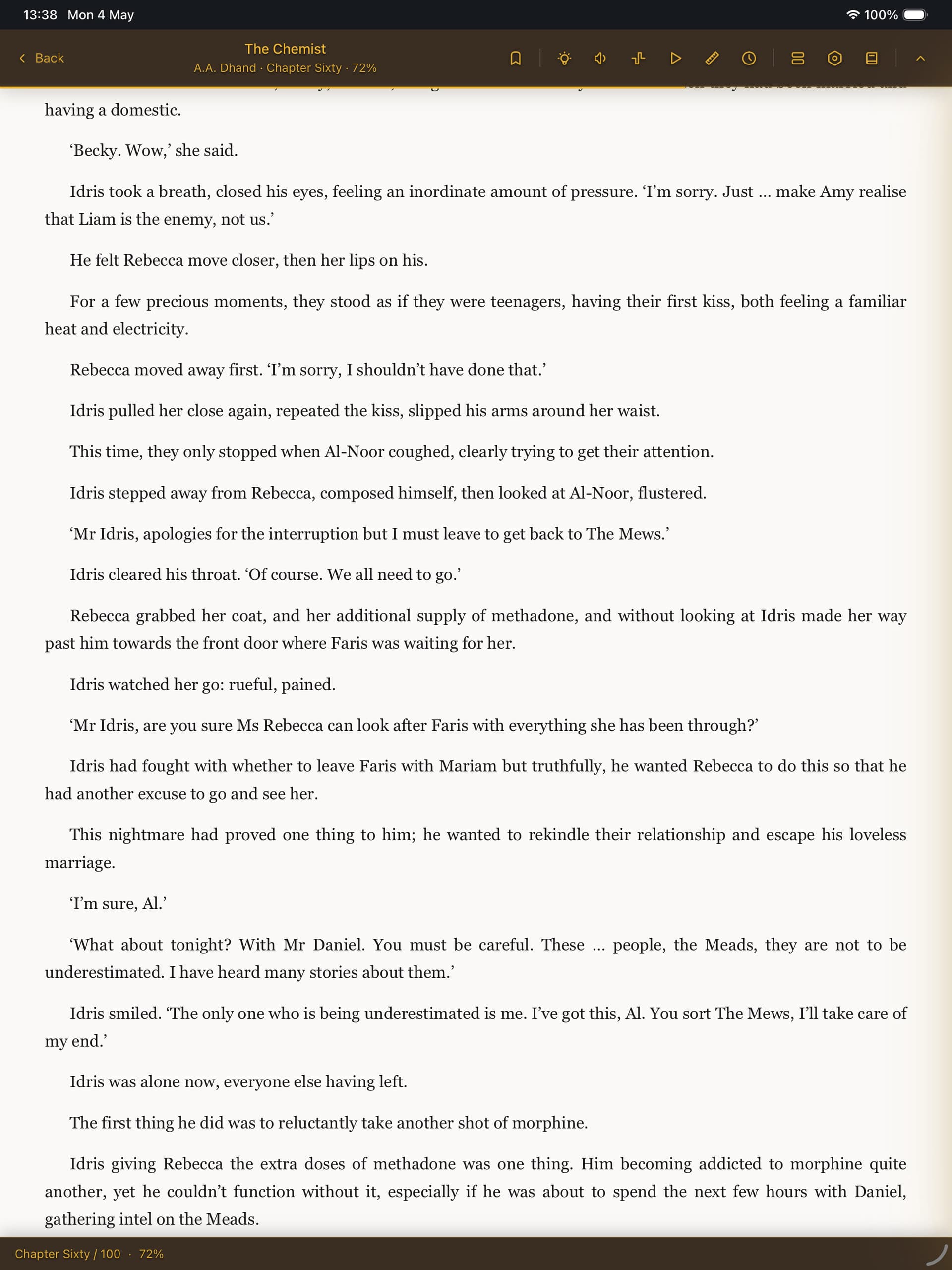 PageBack reader view showing an EPUB book with clean typography, reading modes, and customisable settings